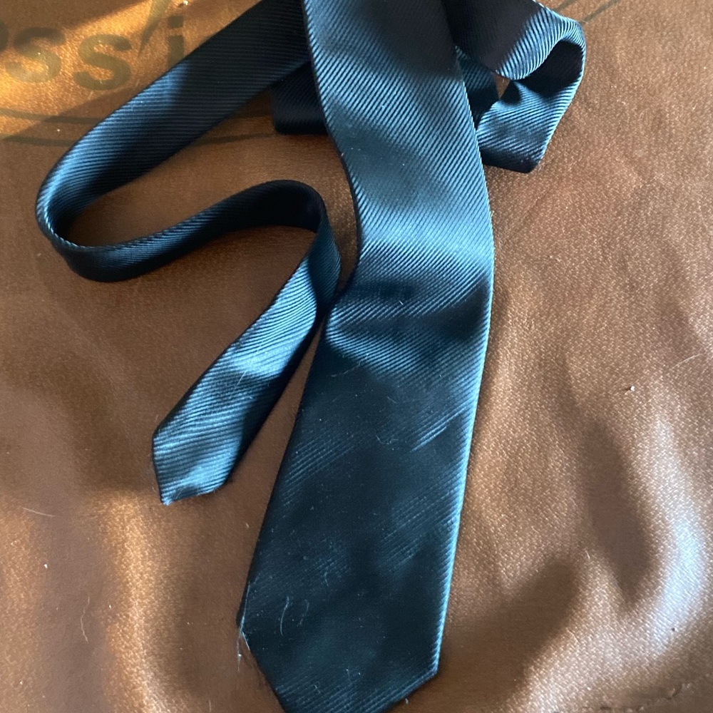 Geoffrey Beene Classic Black Necktie